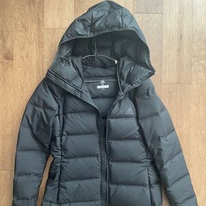 ADIDAS WOMAN HELIONIC HOODED DOWN JACKET BLACK